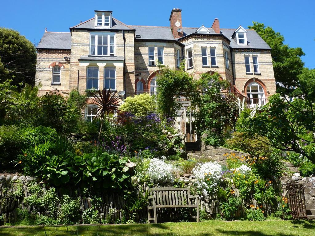 The Woodlands Hotel Ilfracombe Exterior photo